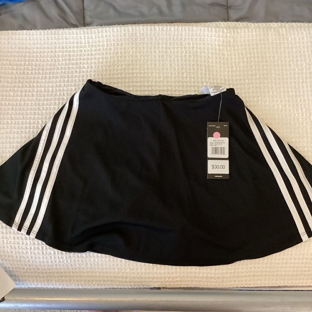Girls NWT‎ Adidas Performance Skort Medium Black / white - Picture 3 of 10